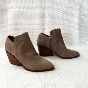 Lucky Brand Taupe Suede Stayci Pointed Toe Cone Heel Ankle Boots 8 NWOB